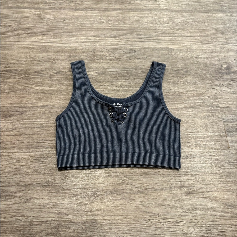 Black Cropped Tank